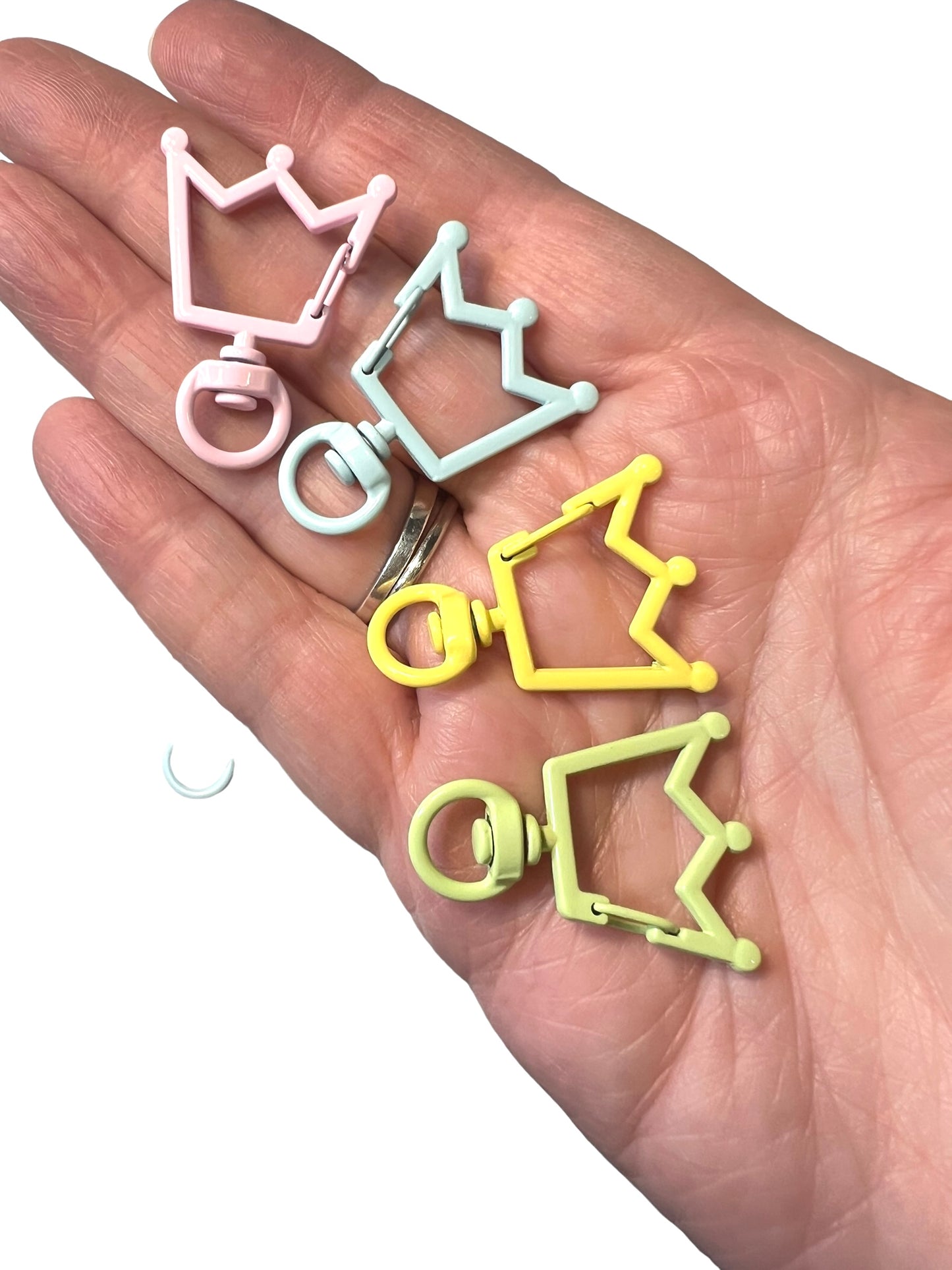 Pastel Keychain Findings for DIY| Hobbies| Beading| Collectible| DIY| Jewelry Making| Beads
